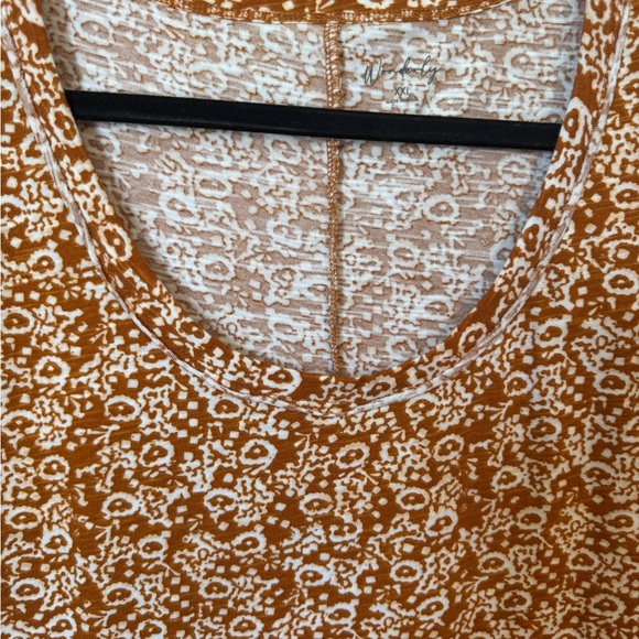 NWT  WONDERLY  SLEEVELESS SUMMER TOP   2X PLUS - Picture 7 of 10